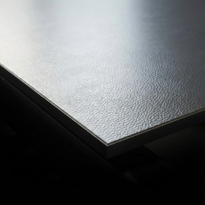 Plaque inox texture cuir 1mm sur mesure | Découpe laser